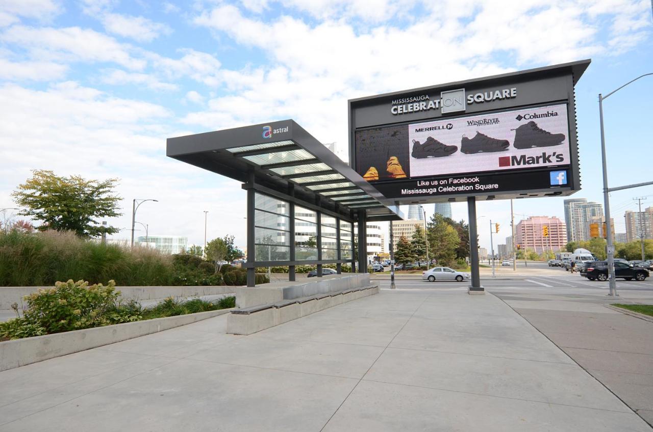 Royal Stays Furnished Apartments - Square One Mississauga Exterior photo